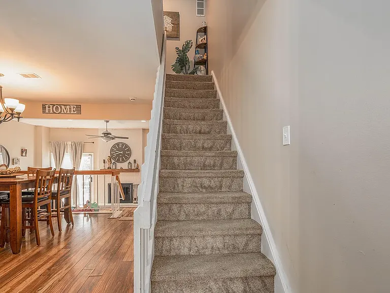 1720 Julie Ct — Photo 11