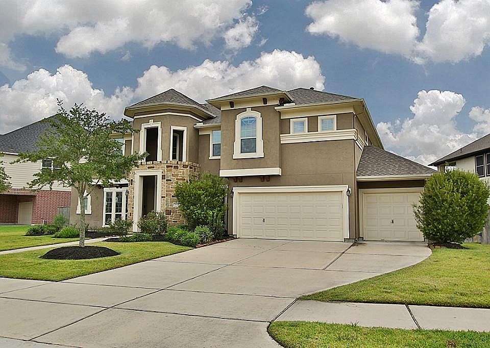 1st image of 3511 Walker Falls Ln
