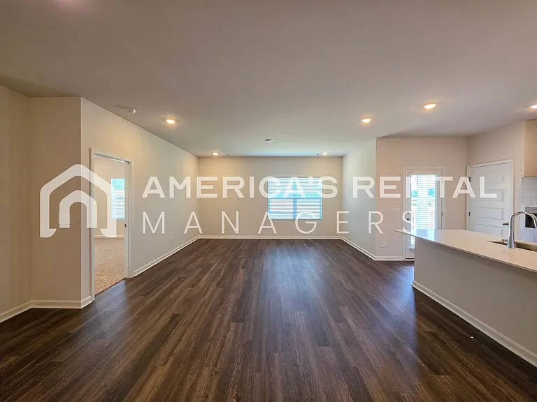 347 Ruby Elm Ave — Photo 17