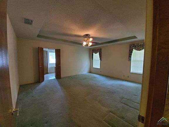 3rd image of 1530 Frostwood Dr