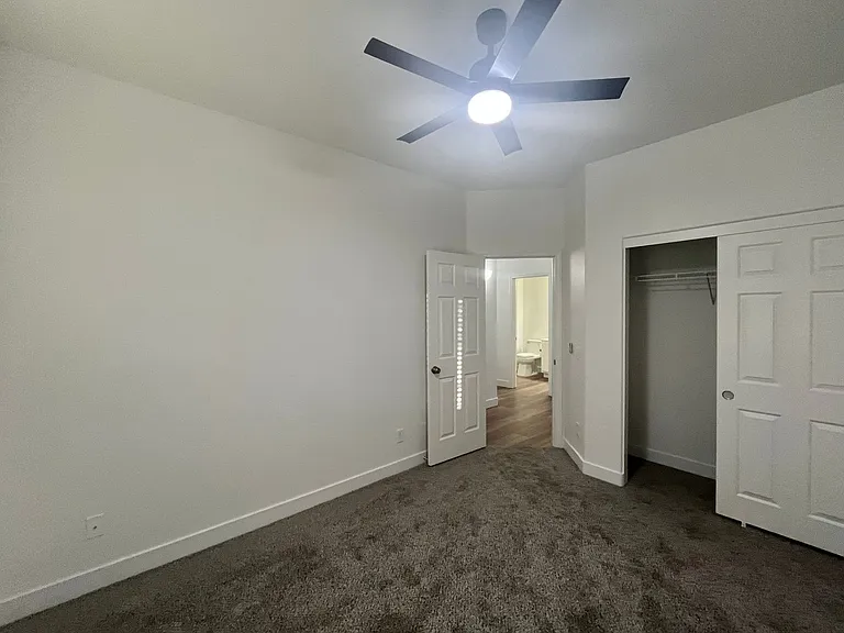 3816 Waynesvill St — Photo 46