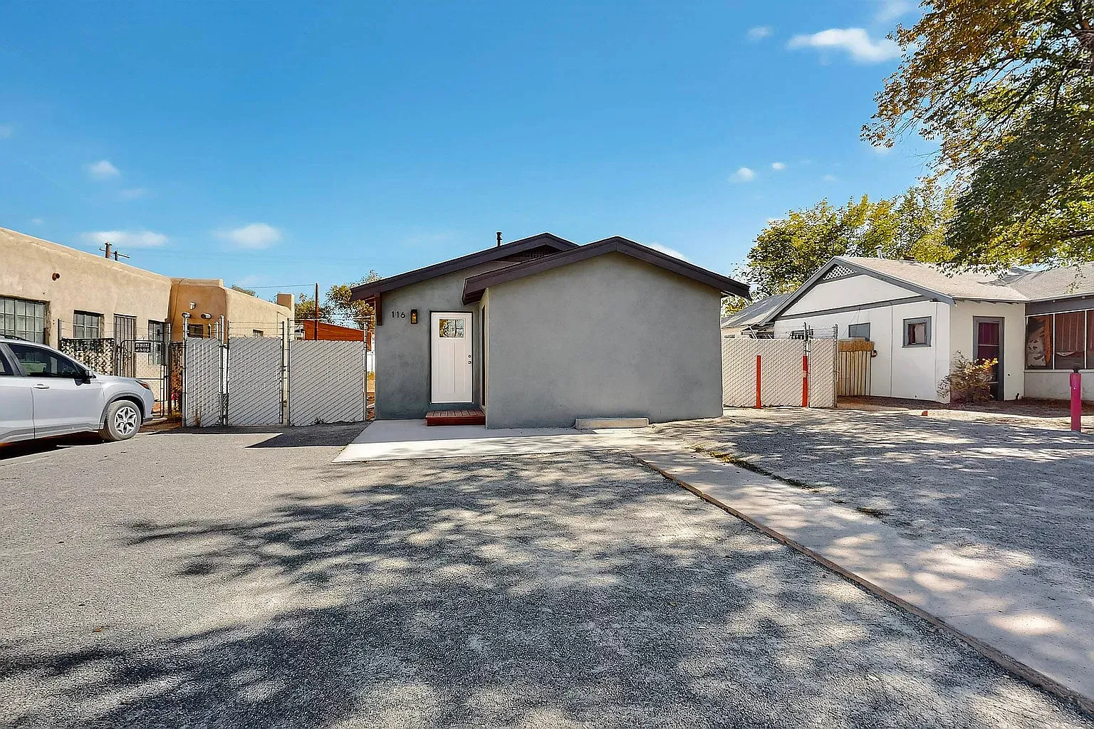 1 bed, 270 sqft, $1,300 — Photo 4