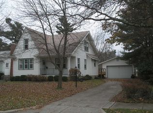 324 E Garden Rd, Columbus, OH 43214