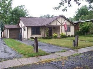67 4th Ave, Lancaster, NY 14086
