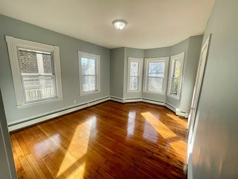 255 Jefferson Ave #2 — Photo 10