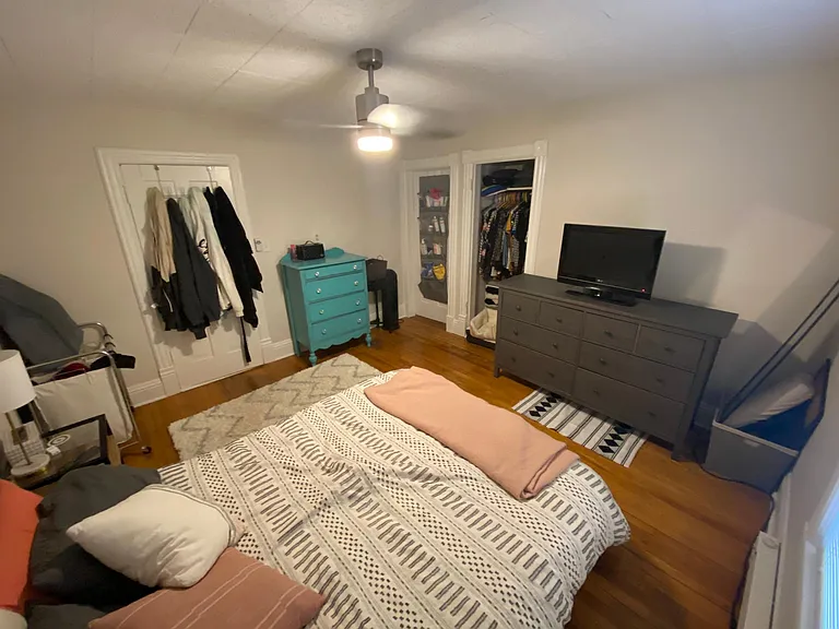Bedroom #1
