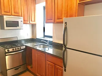 Rented by Premier Metro Realty Corp