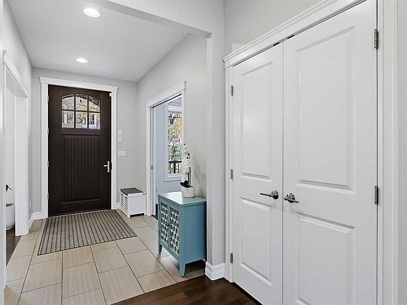 2nd image of 2030 W 25th St SW