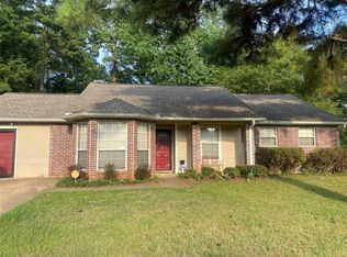 208 June St, Daingerfield, TX 75638