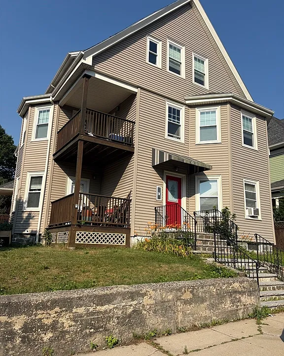 6 Primrose St #1