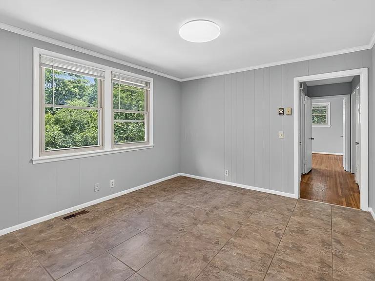 246 Bonnabrook Dr — Photo 18