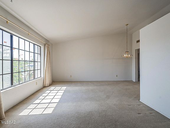 5th image of 1312 S Beaver Dr