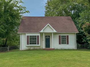 232 Jim Thorpe Dr, Clarksville, TN 37042
