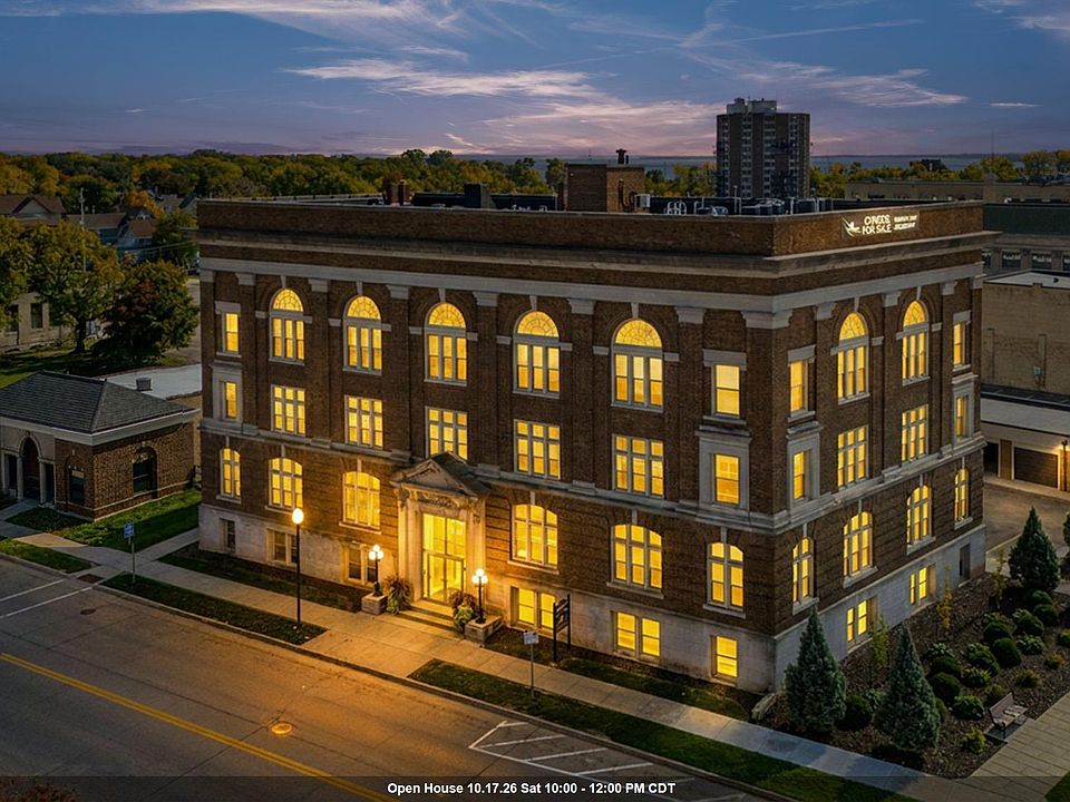 1st image of 105 Washington Ave #104
