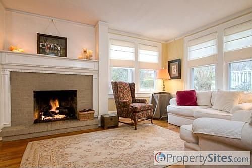 5th image of 17 E Tallulah Dr