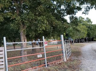 344 Crossroads Dr, Dale, TX 78616