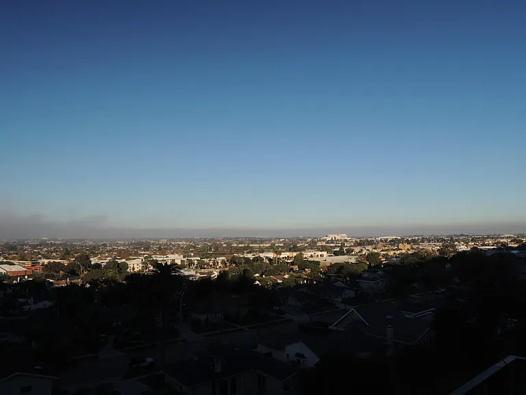 4527 Vista Largo — Photo 36