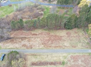 221 Eldridge Rd, Wells, ME 04090