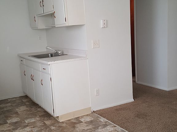 4th image of 314 Dair Ave APT 8