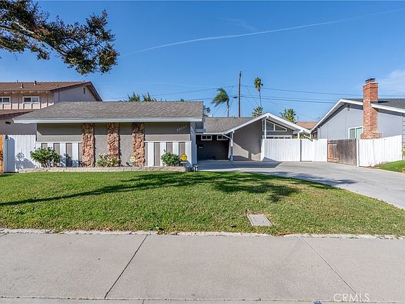 2nd image of 20537 Vejar Rd