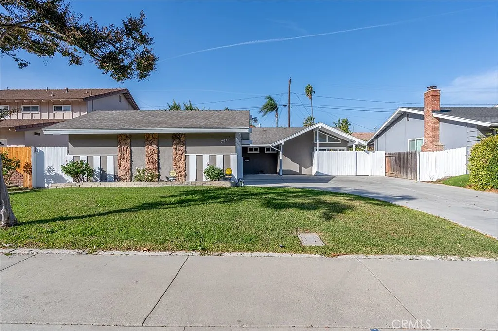Building Photo - 20537 Vejar Rd