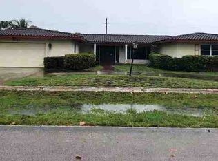 5121 Jackson St, Hollywood, FL 33021