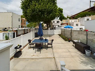 Rented by Bouklis Group