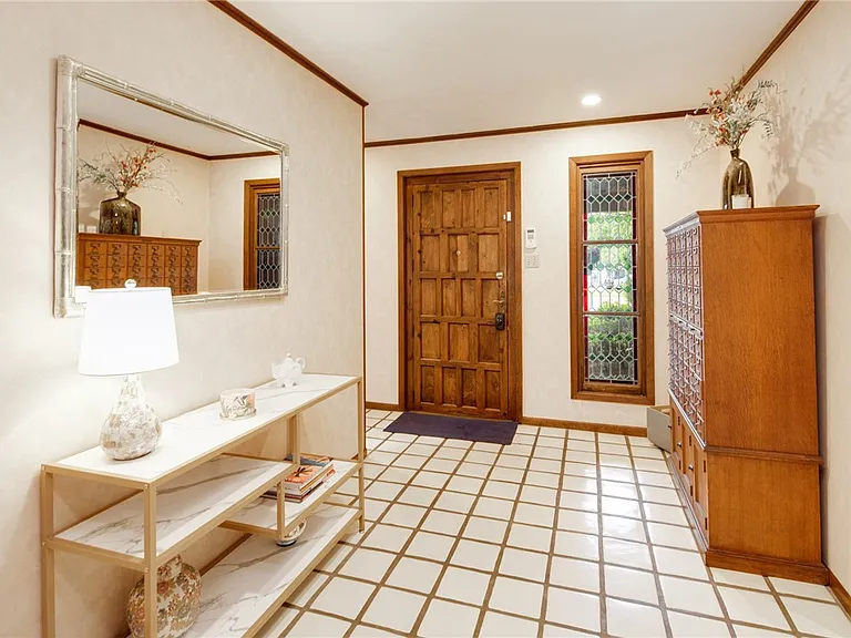 2902 Chaparral Cir — Photo 4