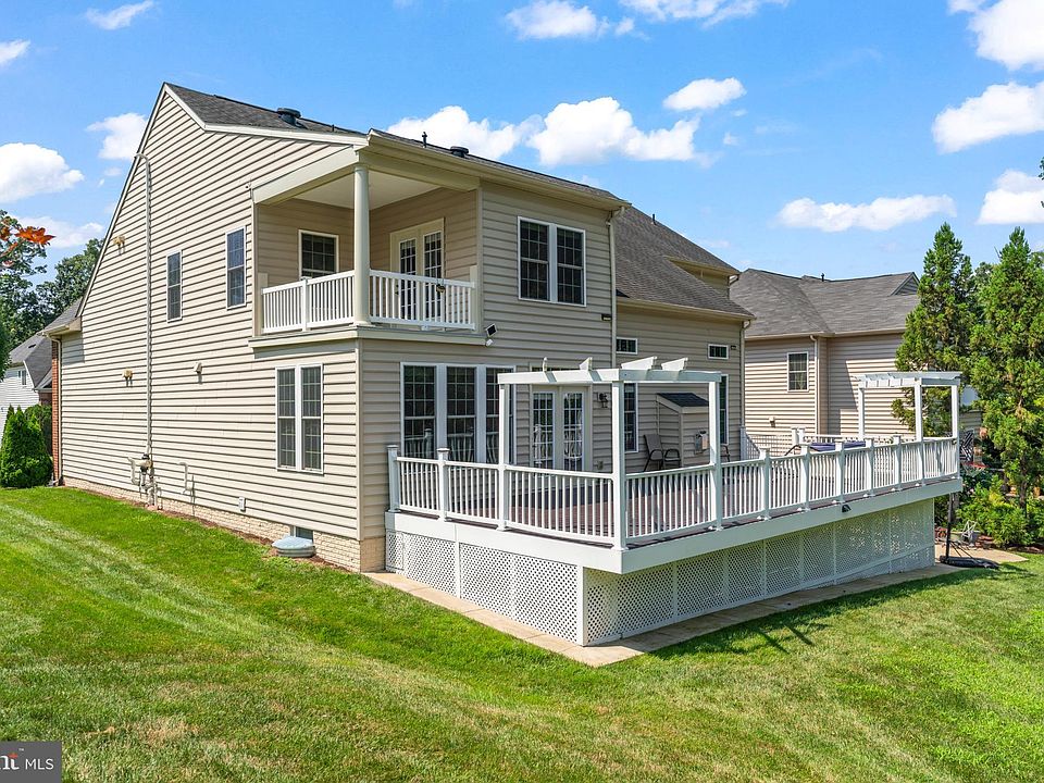 25723 Lennox Hale Dr, Aldie, VA 20105 | Zillow