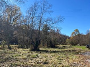 18003 Trace Rd, Rush, KY 41168