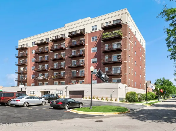 1650 Riverwoods Dr Unit 507, Melrose Park, IL 60160