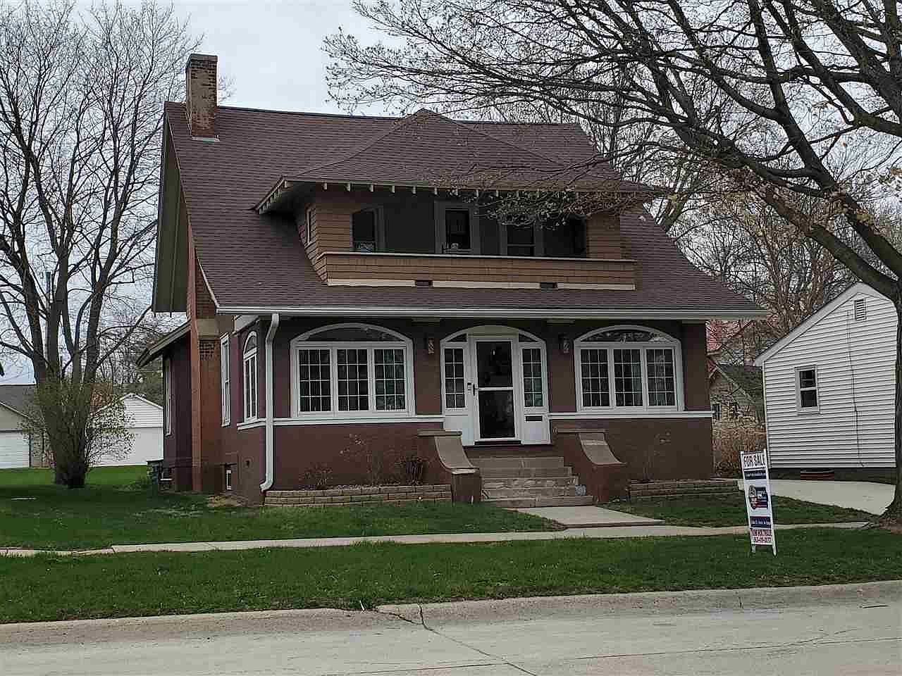 124 4th Ave E Cresco Ia 52136 Zillow