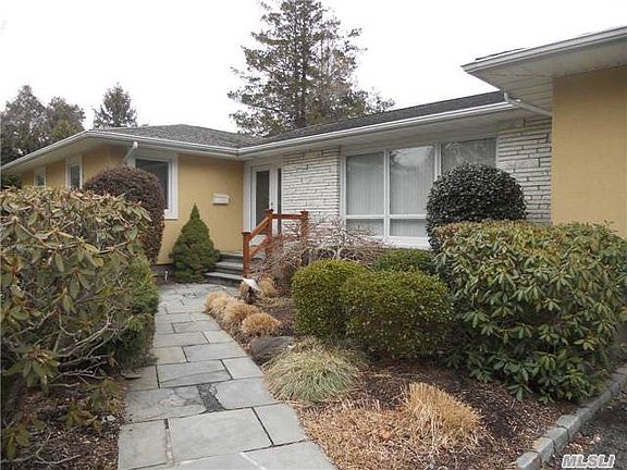 2nd image of 77 Durkee Ln