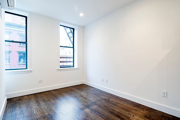 1st image of 44 Grand St APT 2