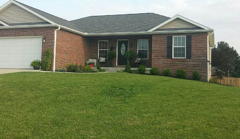 1st image of 158 Old Towne Ln