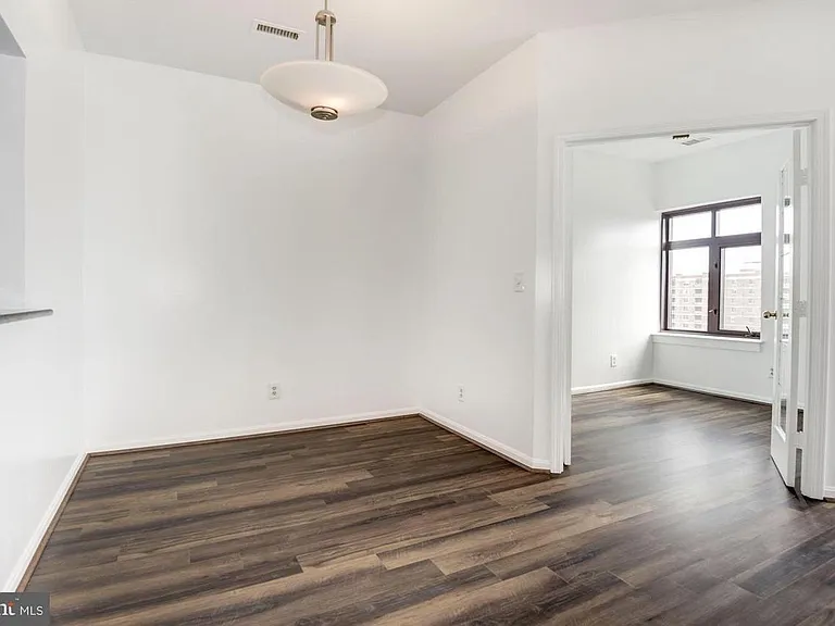 2400 Clarendon Blvd #Penthouse 11 — Photo 28
