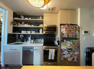 740 E 21st St #2C, Brooklyn, NY 11210
