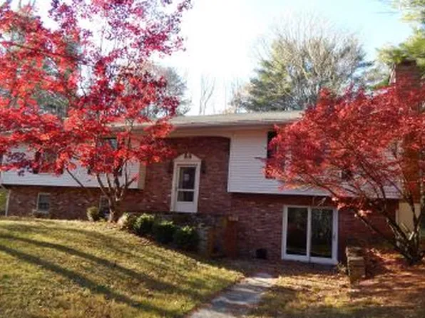 29 Sunrise Ridge Ln, Salisbury, CT 06068
