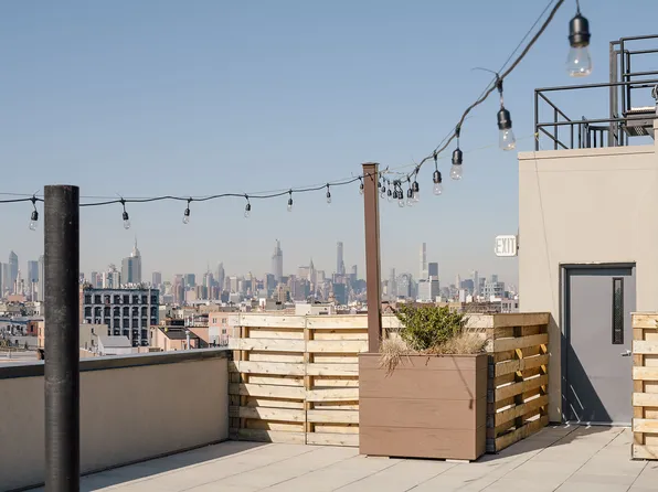 150 Union Avenue image 15 of 16