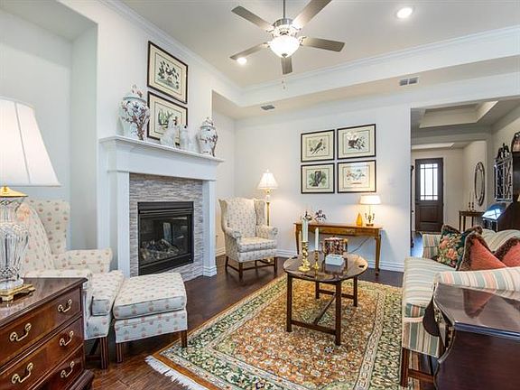 4th image of 4007 Lago Vista Ln #61