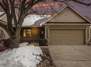 1132 Diamond Dr, Mishawaka, IN 46544