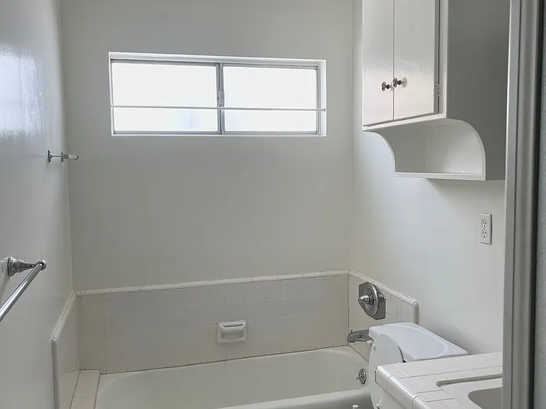 Hampton Ave, LLC - Hampton — Photo 28