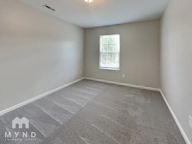 8042 Loveridge Dr — Photo 21