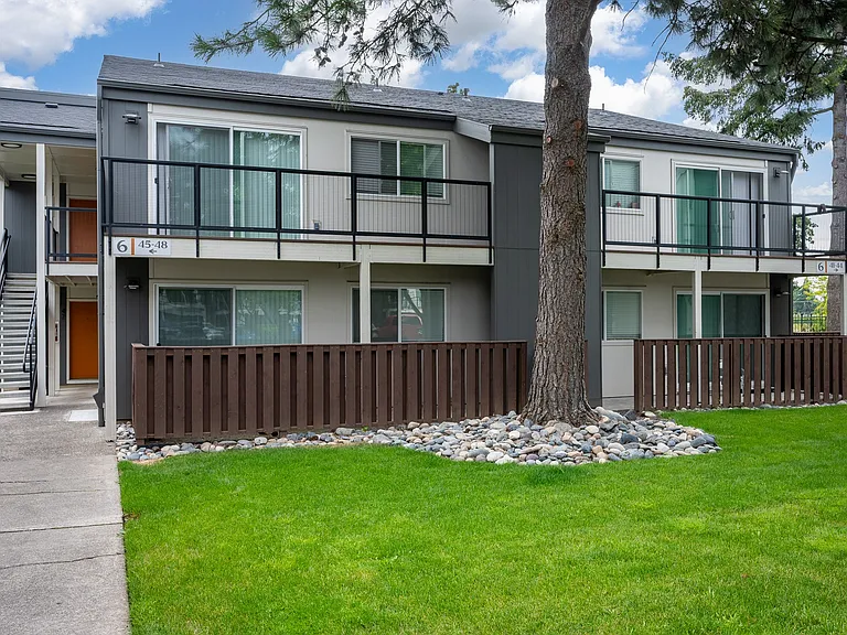 Gateway Terrace — Photo 5