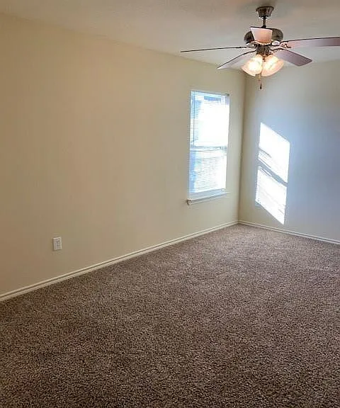 714 Parkplace Rdg — Photo 12