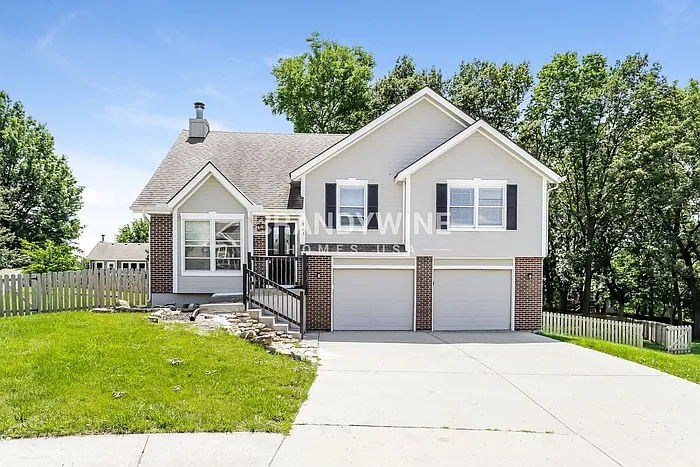 303 Amesbury Dr — Photo 2