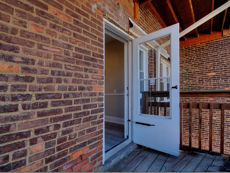 17001 Madison Ave — Photo 13