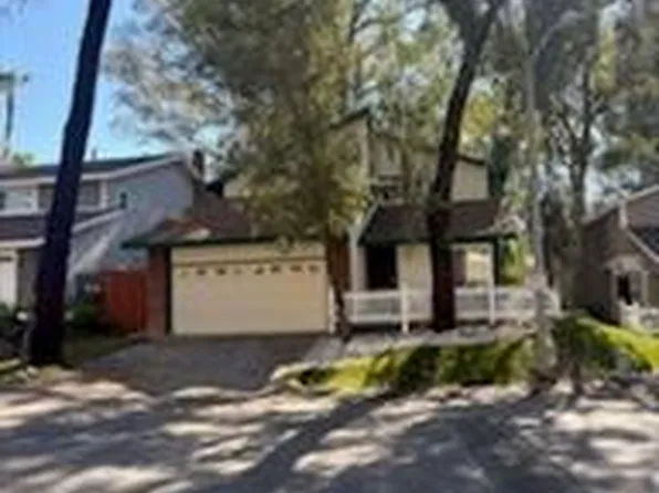 24362 Woodwalk Rd, Lake Forest, CA 92630