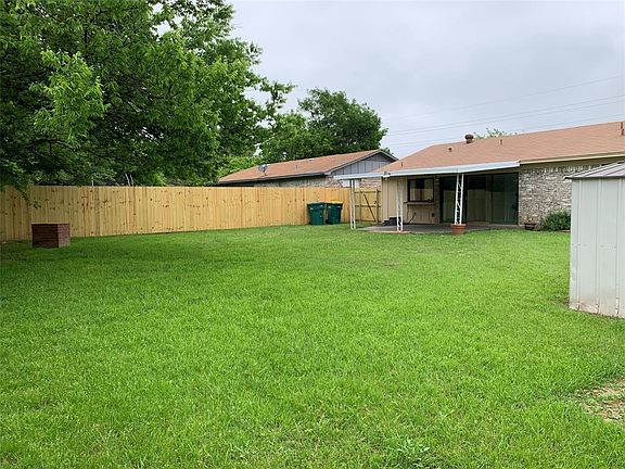 2nd image of 316 Hastings Dr