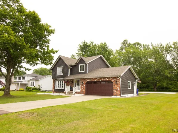 39 Schultz Rd, Buffalo, NY 14224
